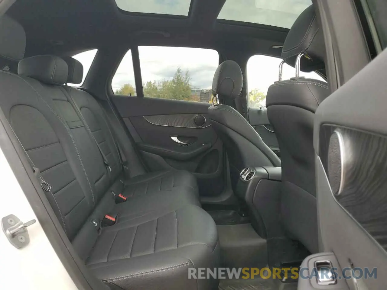 11 Photograph of a damaged car WDC0G4KB7KV183382 MERCEDES-BENZ GLC-CLASS 2019