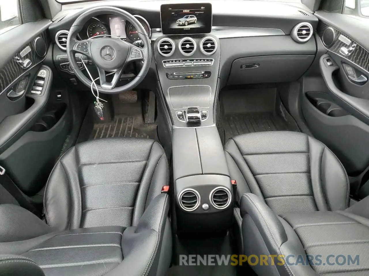 8 Photograph of a damaged car WDC0G4KB7KV183382 MERCEDES-BENZ GLC-CLASS 2019