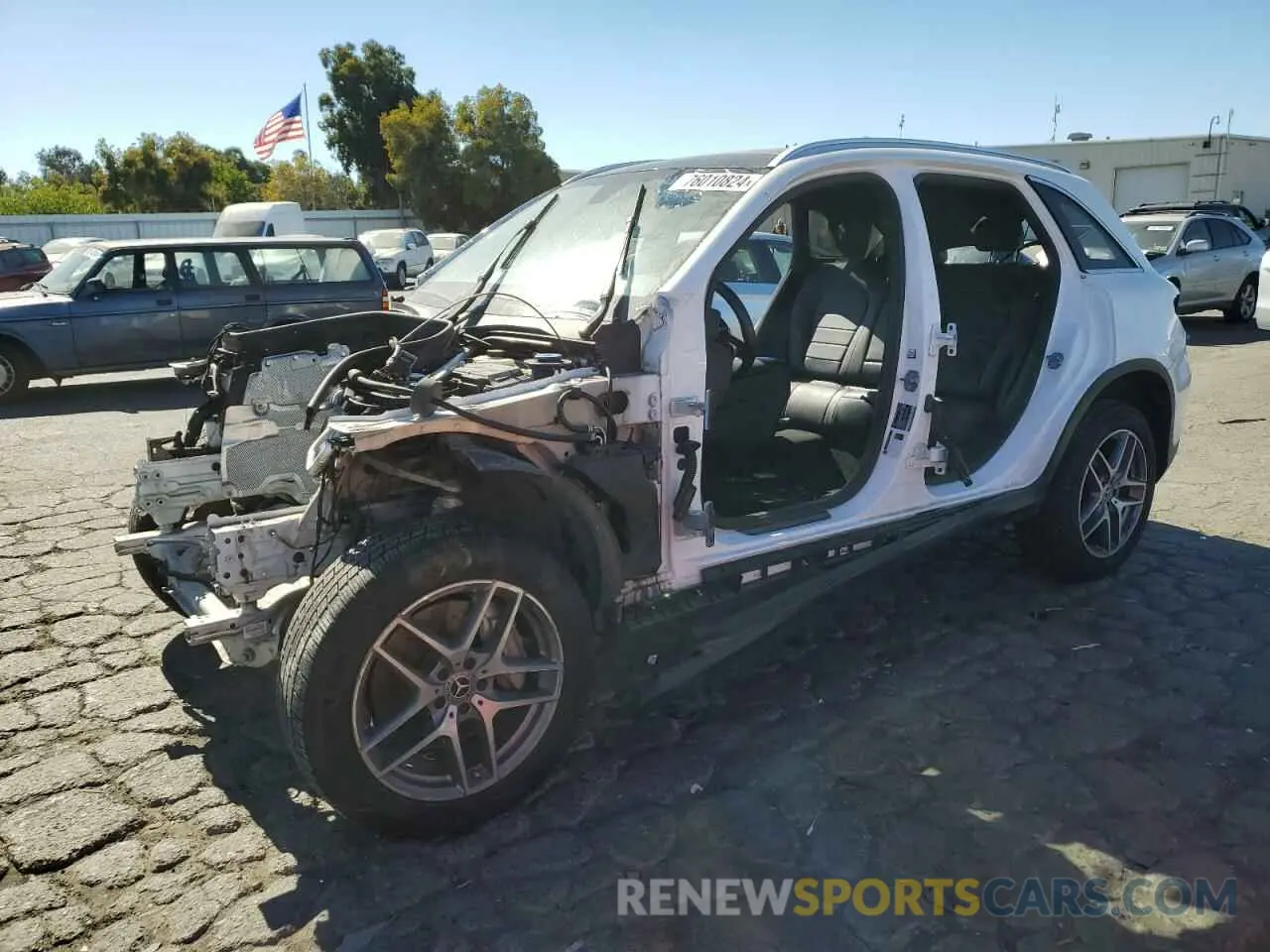 1 Photograph of a damaged car WDC0G4KB8KV136541 MERCEDES-BENZ GLC-CLASS 2019