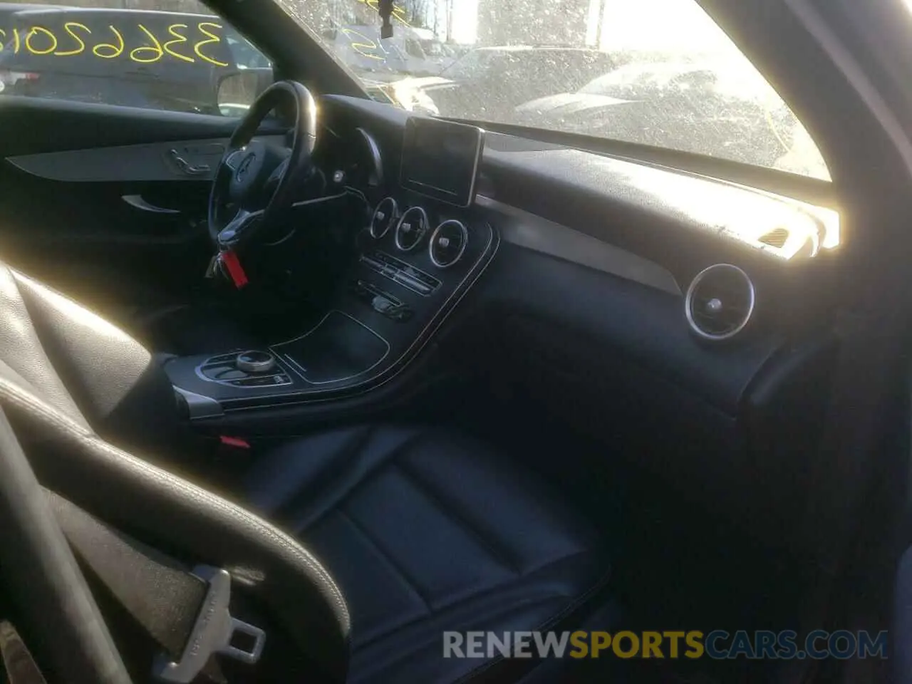 5 Photograph of a damaged car WDC0G4KB8KV145160 MERCEDES-BENZ GLC-CLASS 2019