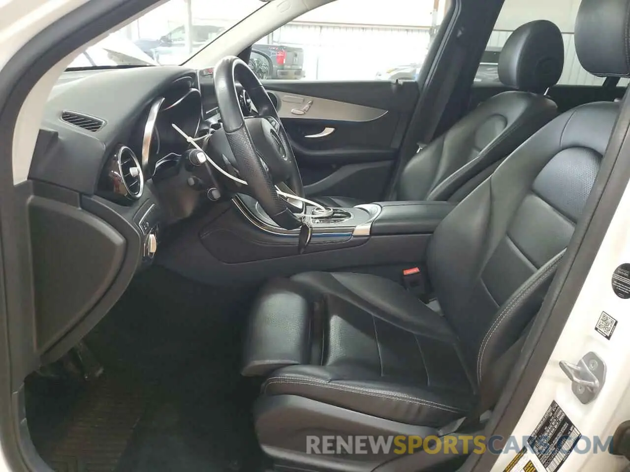7 Photograph of a damaged car WDC0G4KB8KV165859 MERCEDES-BENZ GLC-CLASS 2019