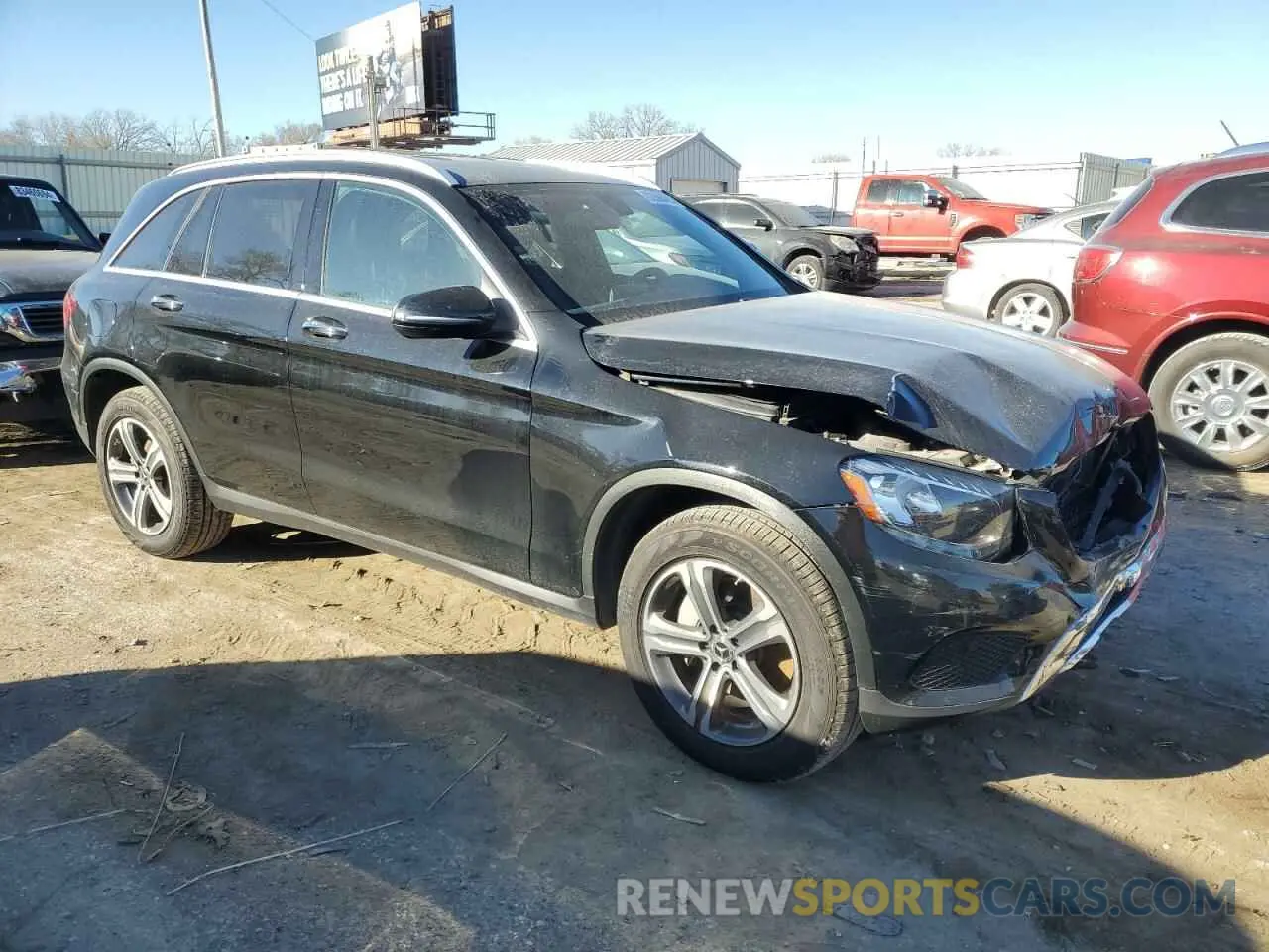 4 Photograph of a damaged car WDC0G4KB8KV186243 MERCEDES-BENZ GLC-CLASS 2019