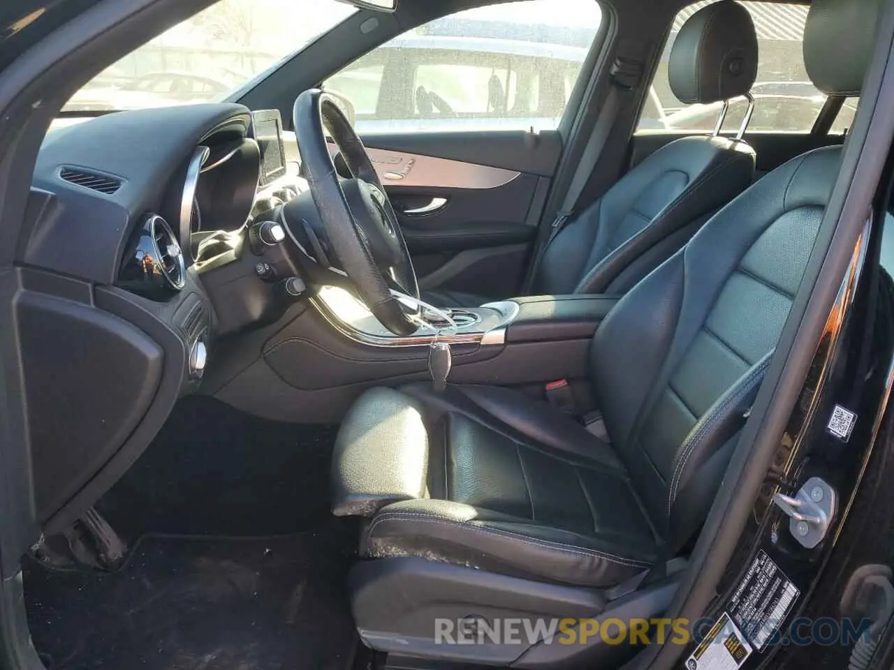7 Photograph of a damaged car WDC0G4KB8KV186243 MERCEDES-BENZ GLC-CLASS 2019