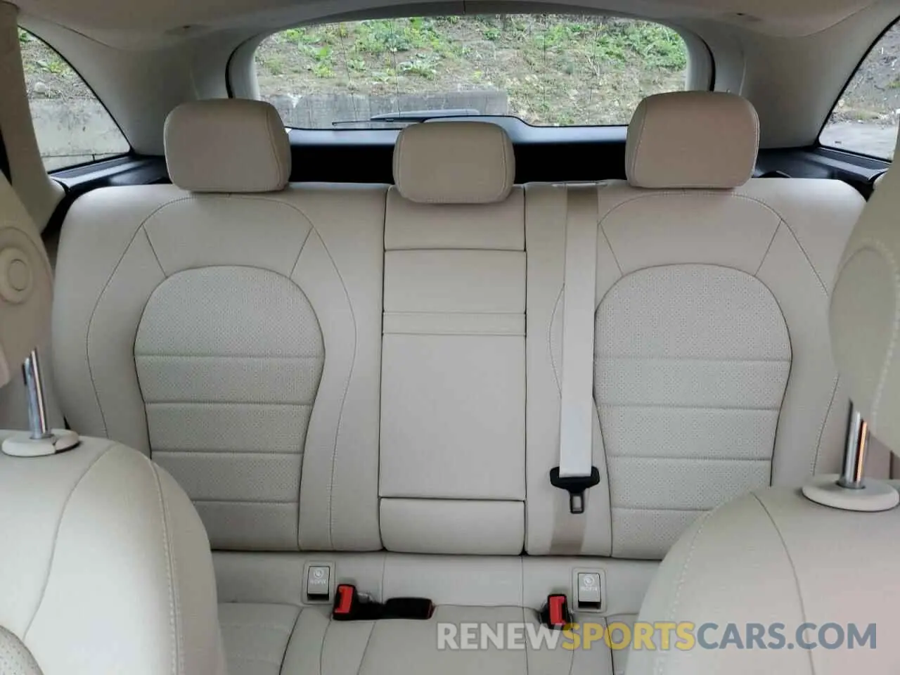 10 Photograph of a damaged car WDC0G4KB9KF658766 MERCEDES-BENZ GLC-CLASS 2019
