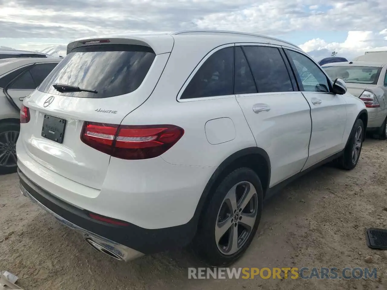 3 Photograph of a damaged car WDC0G4KB9KV193329 MERCEDES-BENZ GLC-CLASS 2019