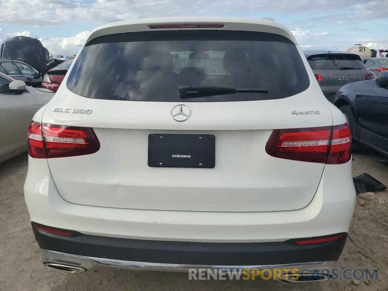 6 Photograph of a damaged car WDC0G4KB9KV193329 MERCEDES-BENZ GLC-CLASS 2019