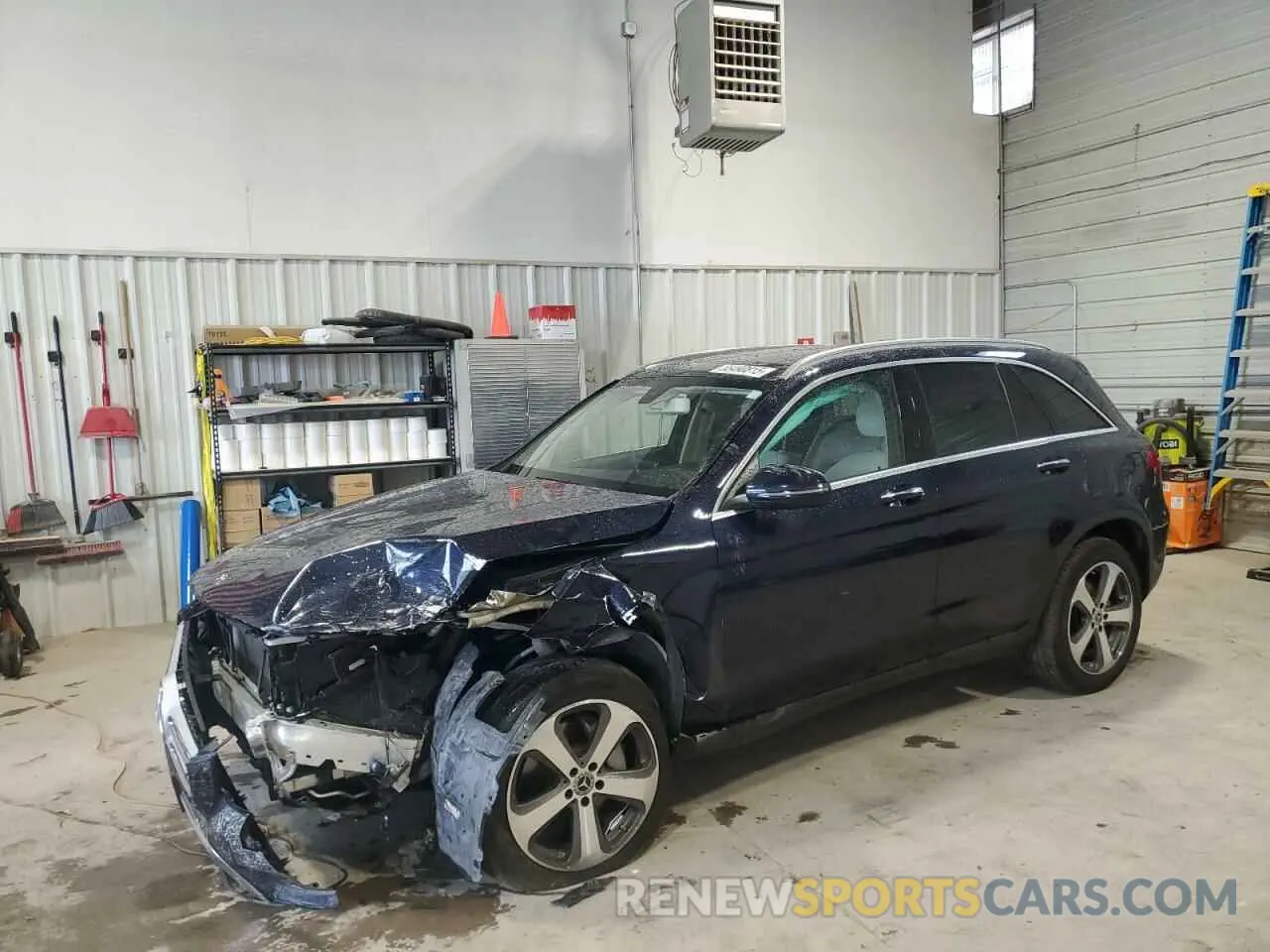 1 Photograph of a damaged car WDC0G4KBXKF662261 MERCEDES-BENZ GLC-CLASS 2019
