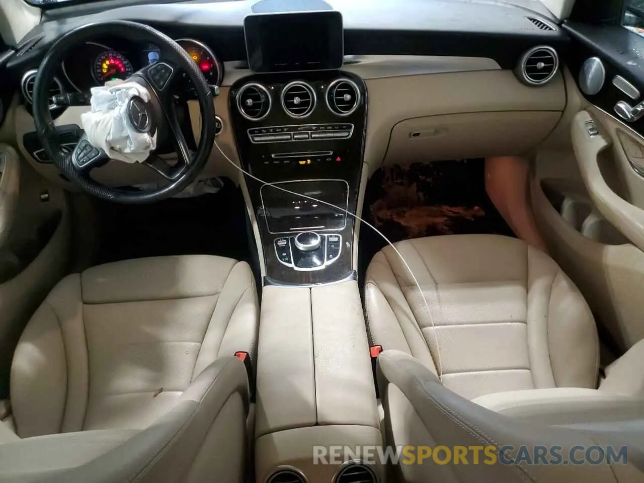 8 Photograph of a damaged car WDC0G4KBXKF662261 MERCEDES-BENZ GLC-CLASS 2019