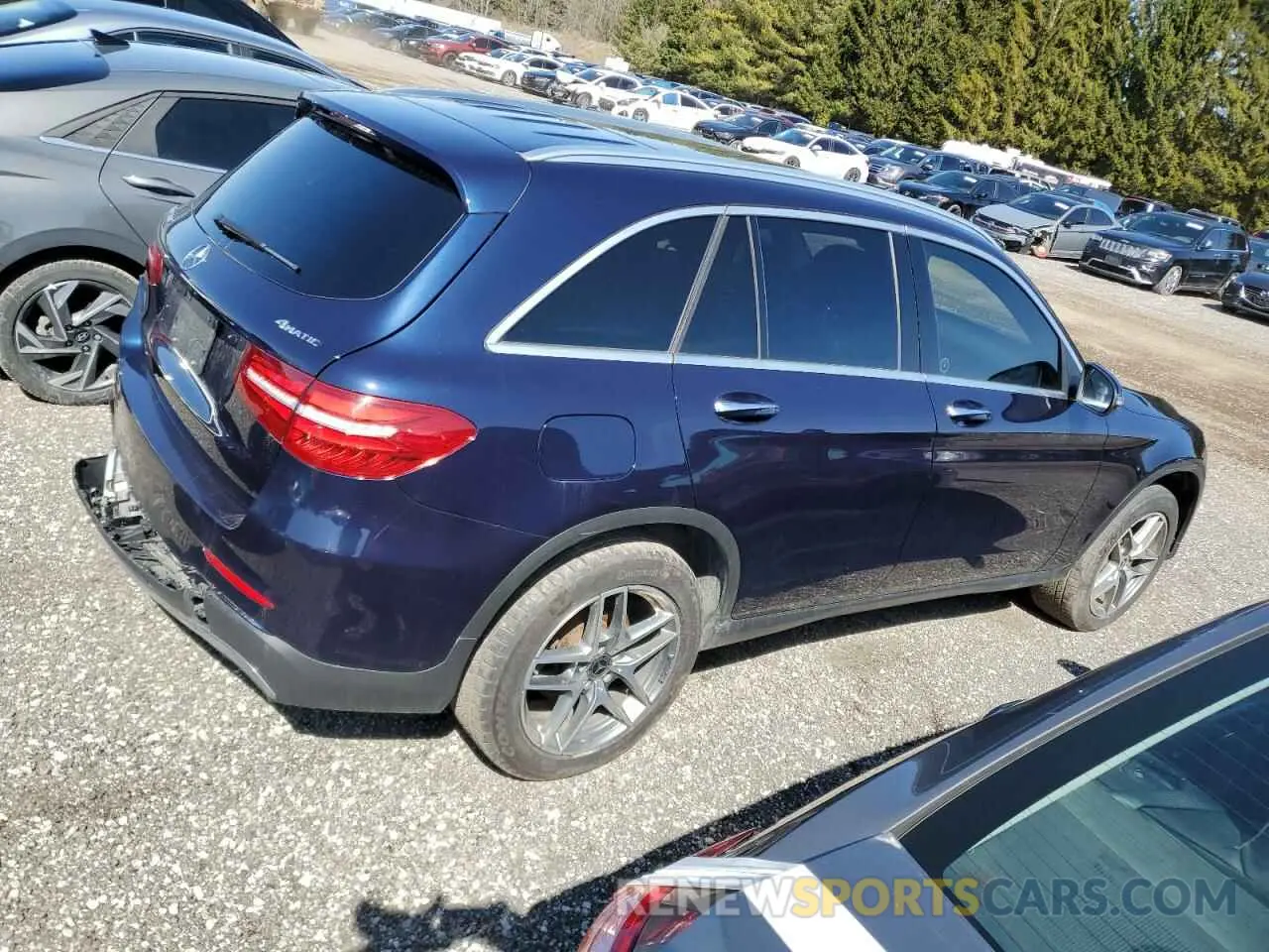 3 Photograph of a damaged car WDC0G4KBXKV139246 MERCEDES-BENZ GLC-CLASS 2019