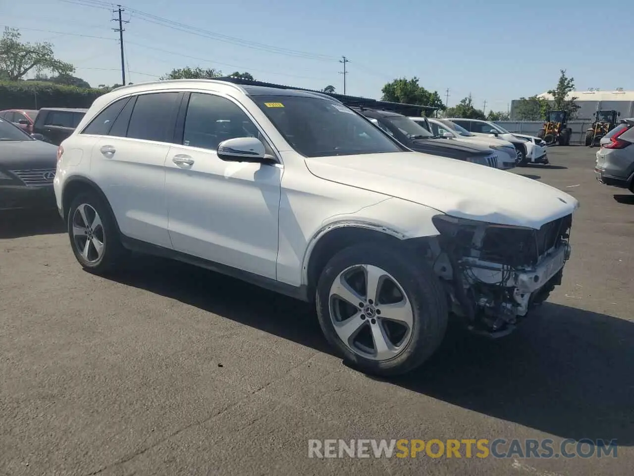 4 Photograph of a damaged car WDC0G4KBXKV182744 MERCEDES-BENZ GLC-CLASS 2019