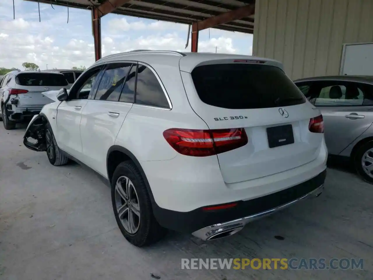 3 Photograph of a damaged car WDC0G5EB0KF558069 MERCEDES-BENZ GLC-CLASS 2019