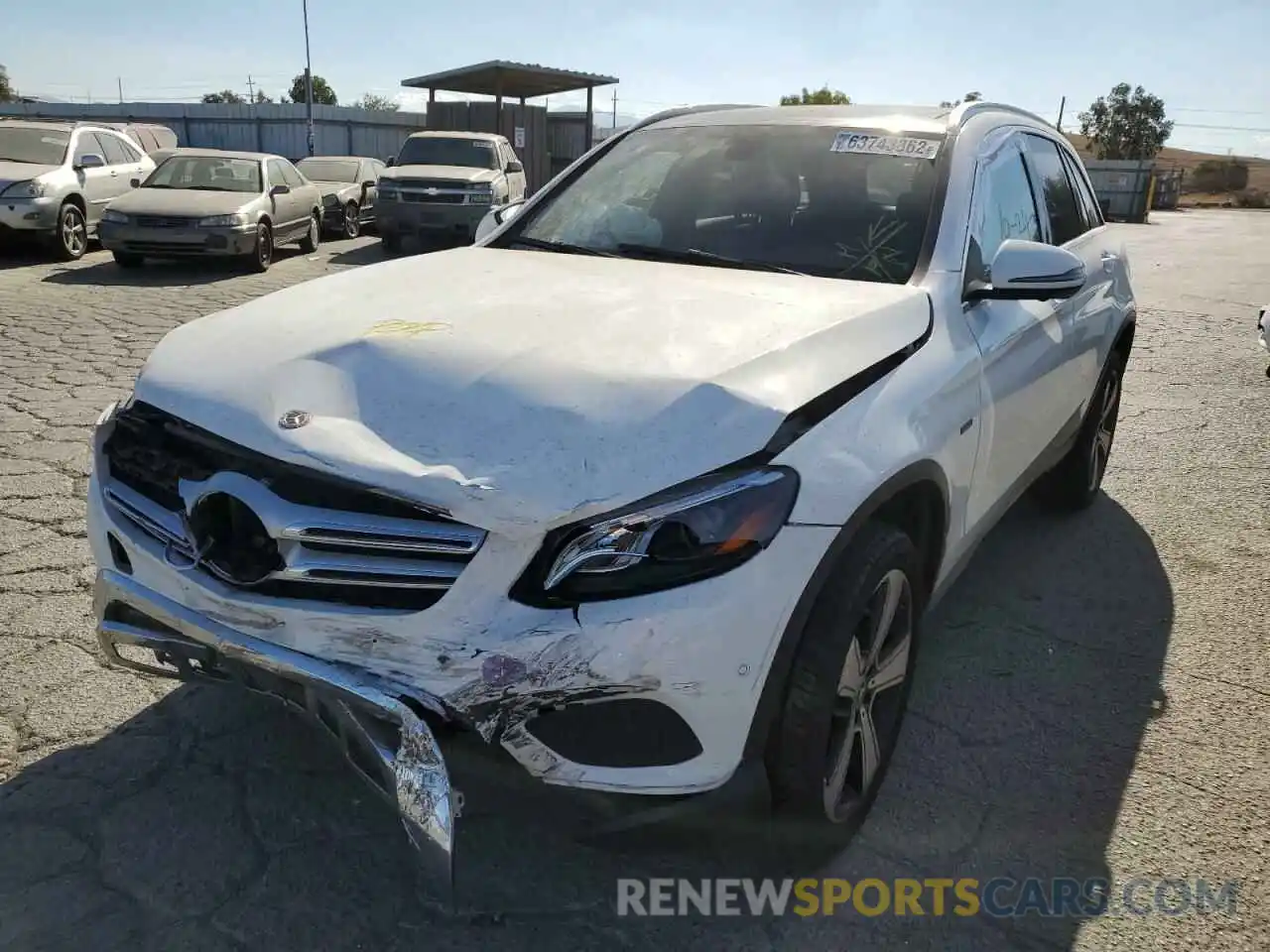 2 Photograph of a damaged car WDC0G5EB0KF572764 MERCEDES-BENZ GLC-CLASS 2019