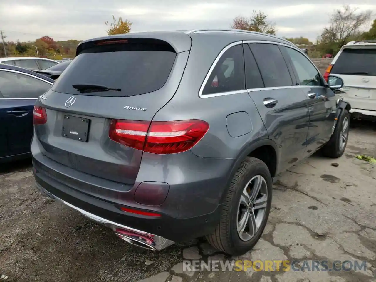 4 Photograph of a damaged car WDC0G5EB0KF621526 MERCEDES-BENZ GLC-CLASS 2019