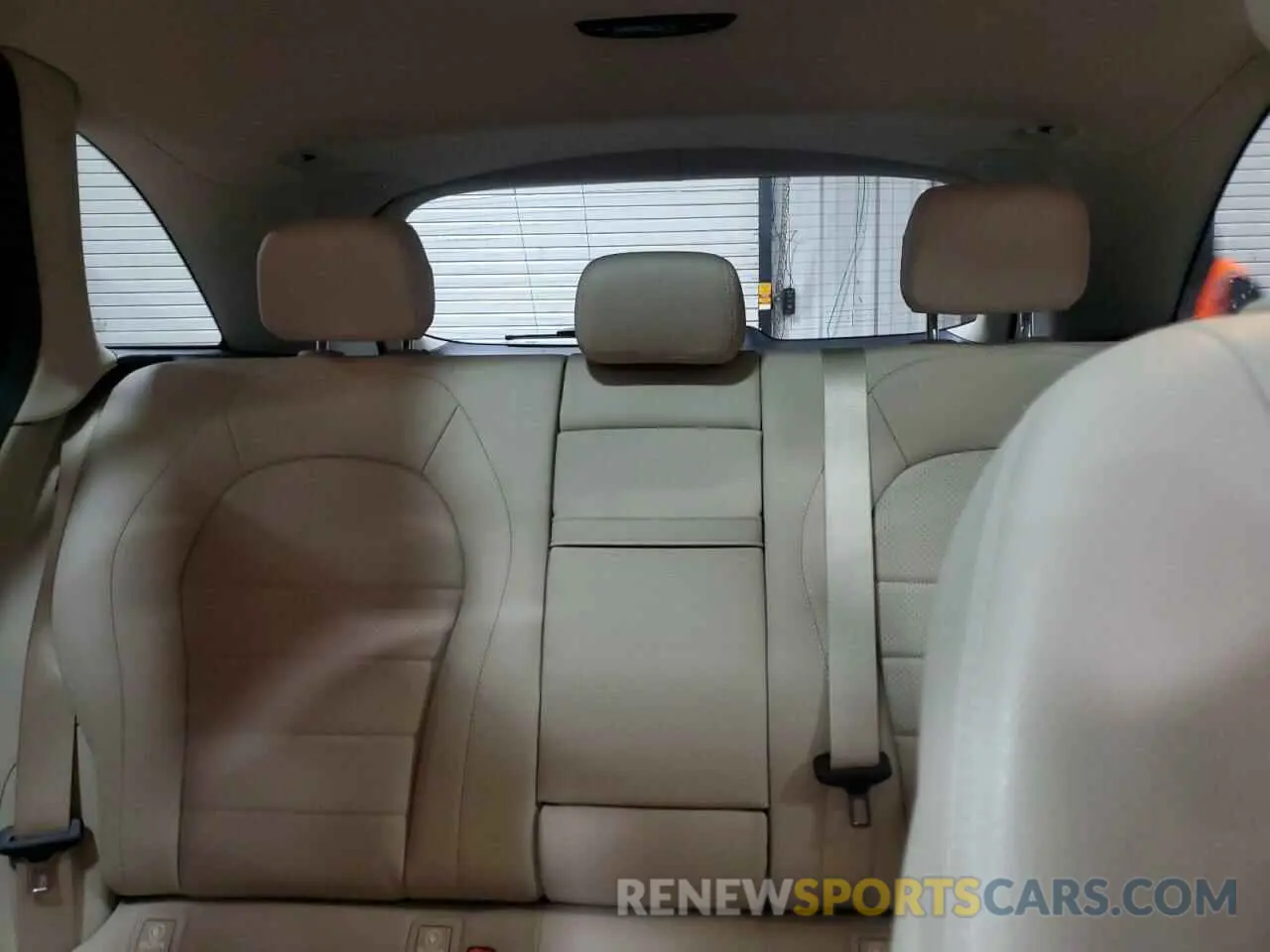 10 Photograph of a damaged car WDC0G5EB4KF594881 MERCEDES-BENZ GLC-CLASS 2019