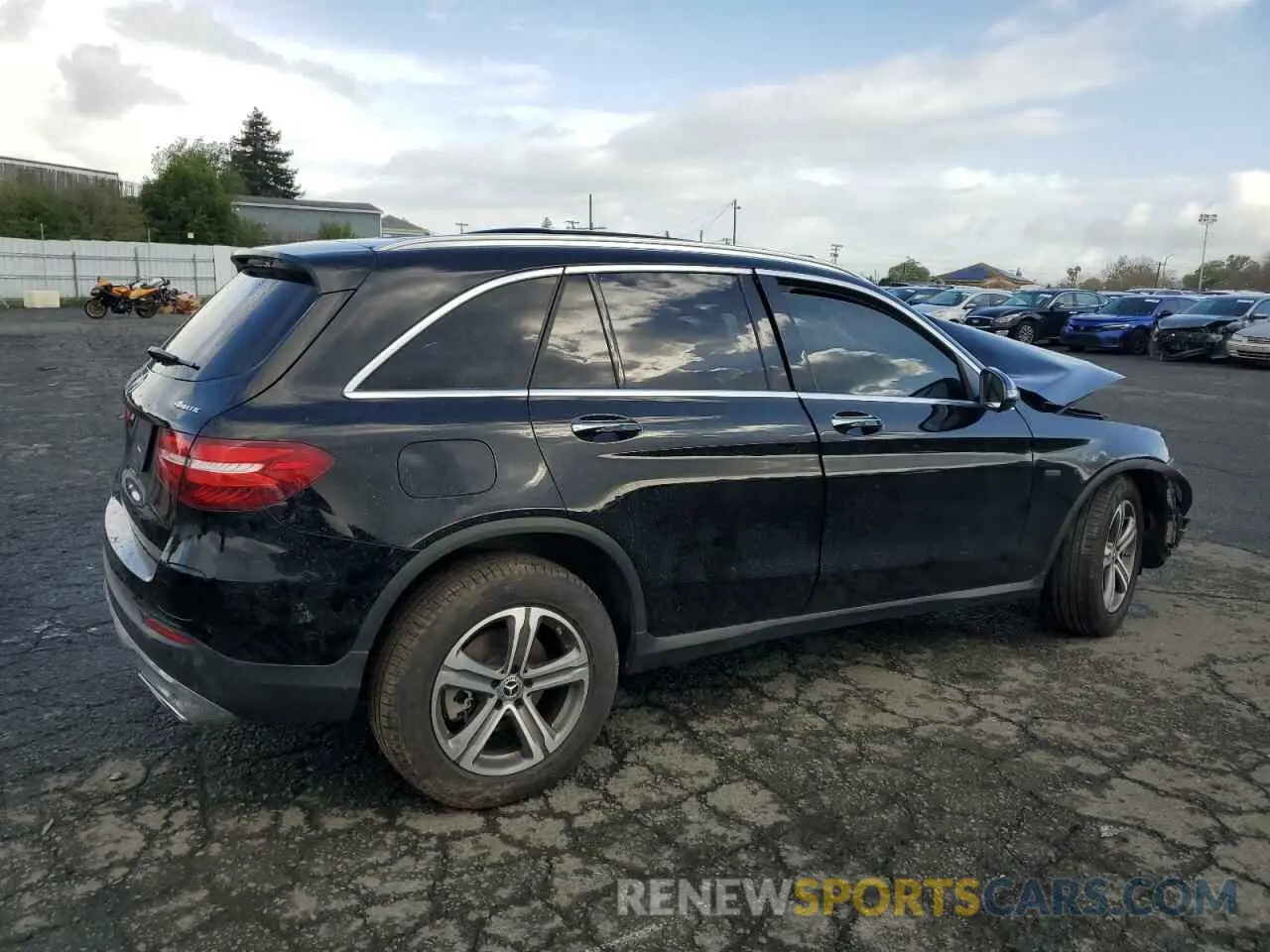 3 Photograph of a damaged car WDC0G5EB5KF563154 MERCEDES-BENZ GLC-CLASS 2019