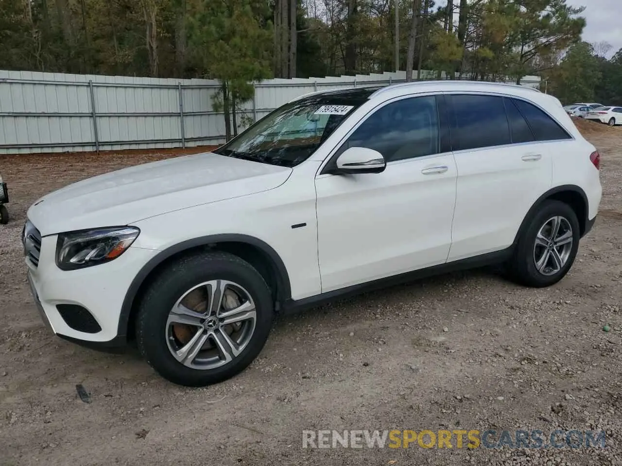 1 Photograph of a damaged car WDC0G5EB5KF620548 MERCEDES-BENZ GLC-CLASS 2019