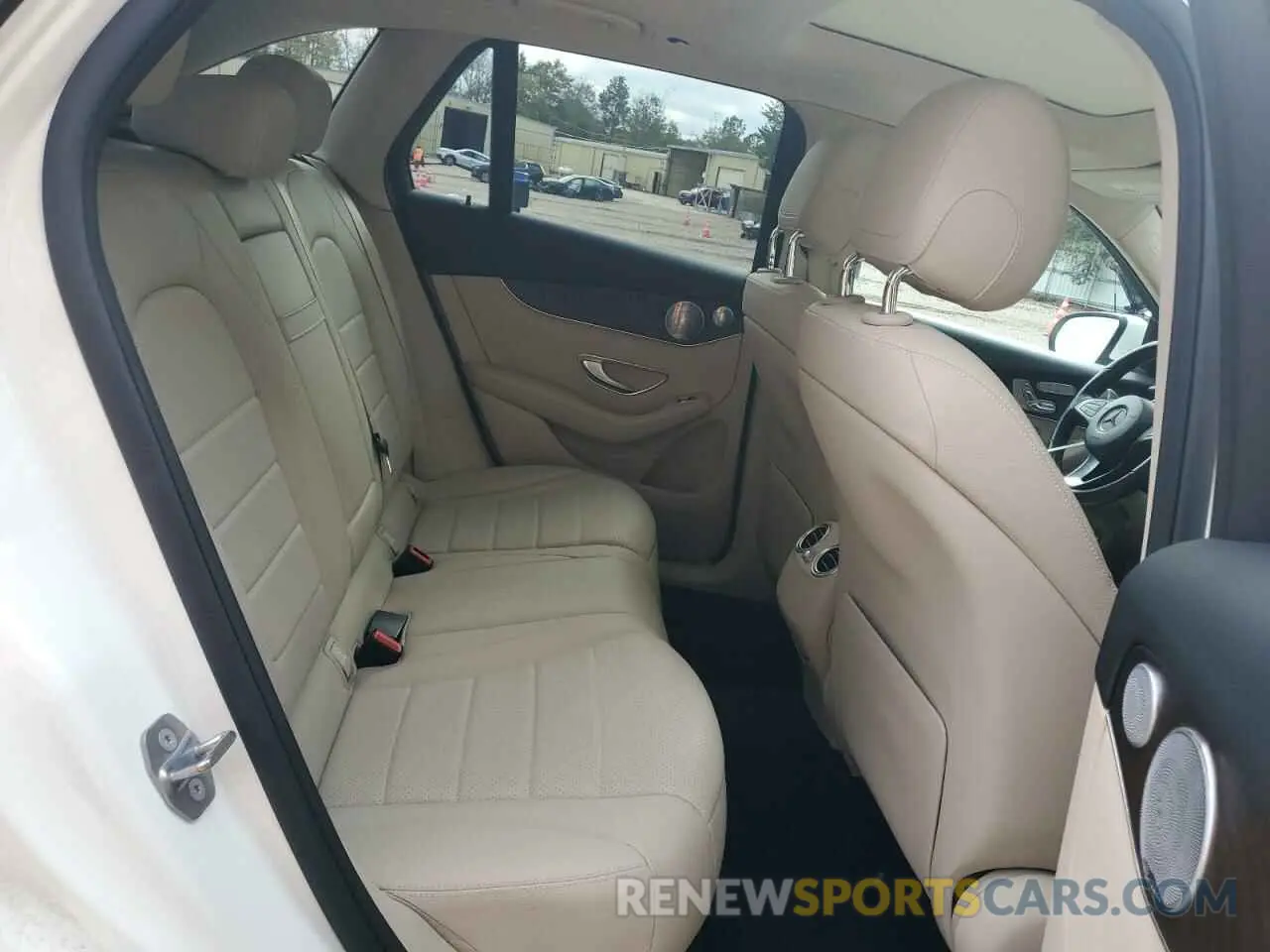 11 Photograph of a damaged car WDC0G5EB5KF620548 MERCEDES-BENZ GLC-CLASS 2019