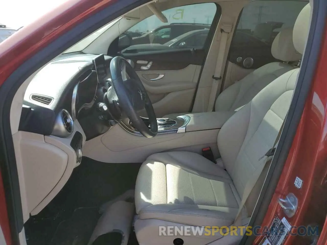 7 Photograph of a damaged car WDC0G5EB5KF633235 MERCEDES-BENZ GLC-CLASS 2019