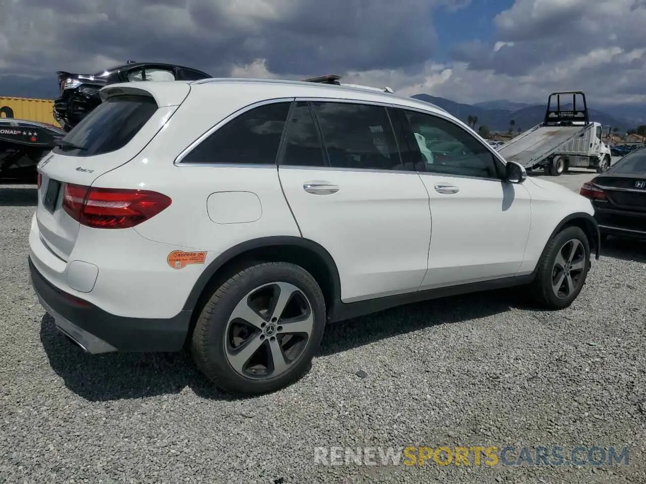 3 Photograph of a damaged car WDC0G5EB6KF549571 MERCEDES-BENZ GLC-CLASS 2019