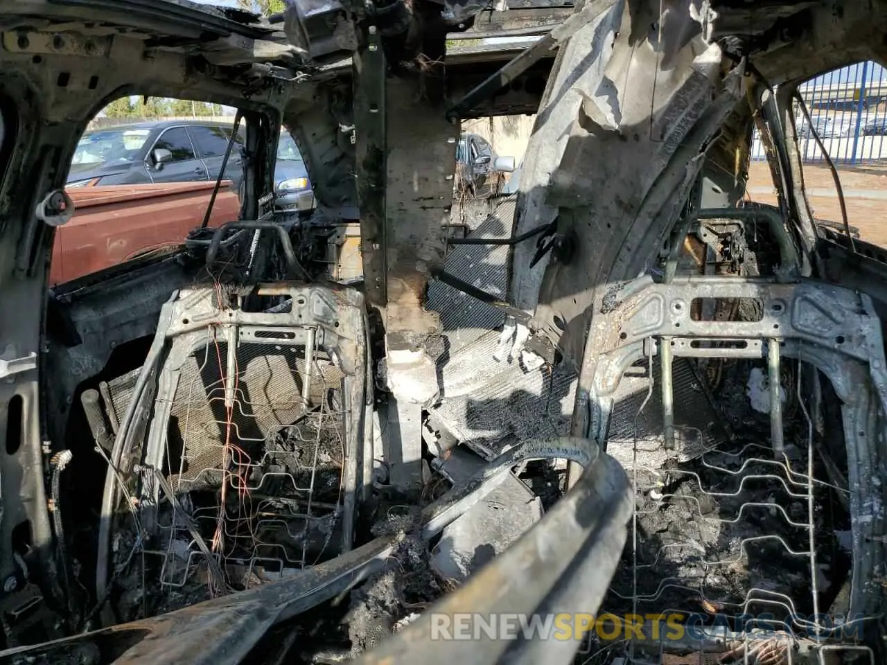 10 Photograph of a damaged car WDC0G5EB6KF598592 MERCEDES-BENZ GLC-CLASS 2019