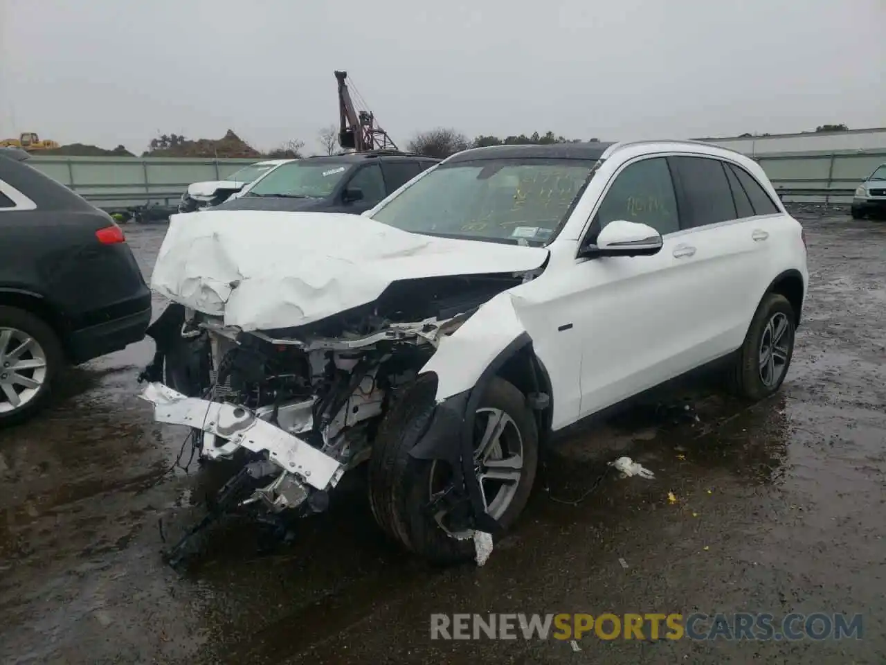 2 Photograph of a damaged car WDC0G5EB9KF539438 MERCEDES-BENZ GLC-CLASS 2019