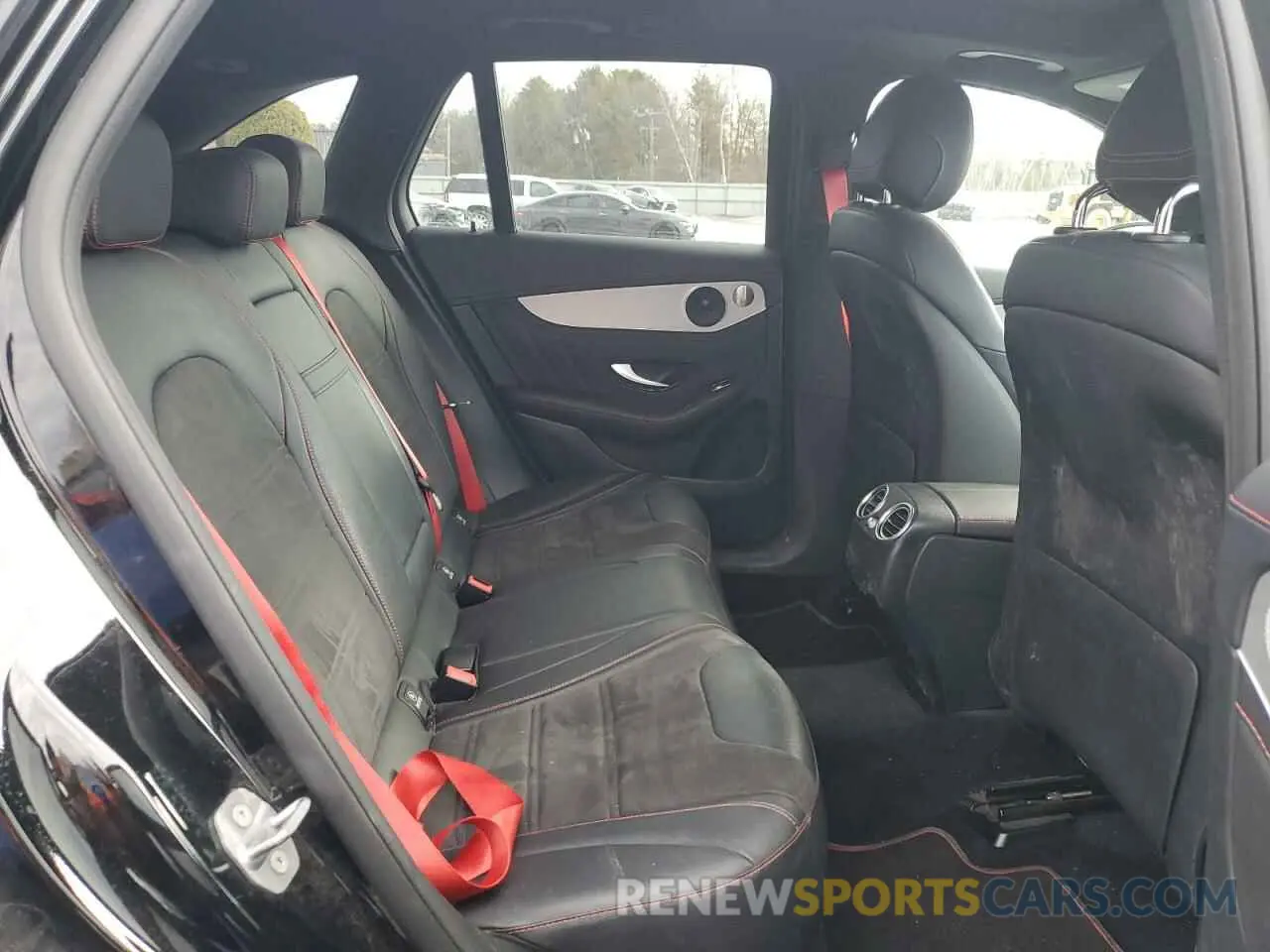 11 Photograph of a damaged car WDC0G6EB3KF565684 MERCEDES-BENZ GLC-CLASS 2019