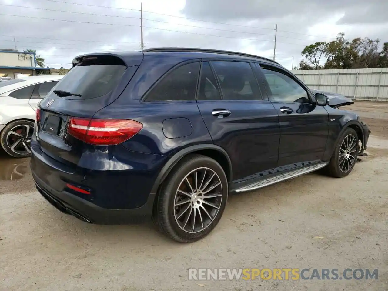 3 Photograph of a damaged car WDC0G6EB5KF544626 MERCEDES-BENZ GLC-CLASS 2019