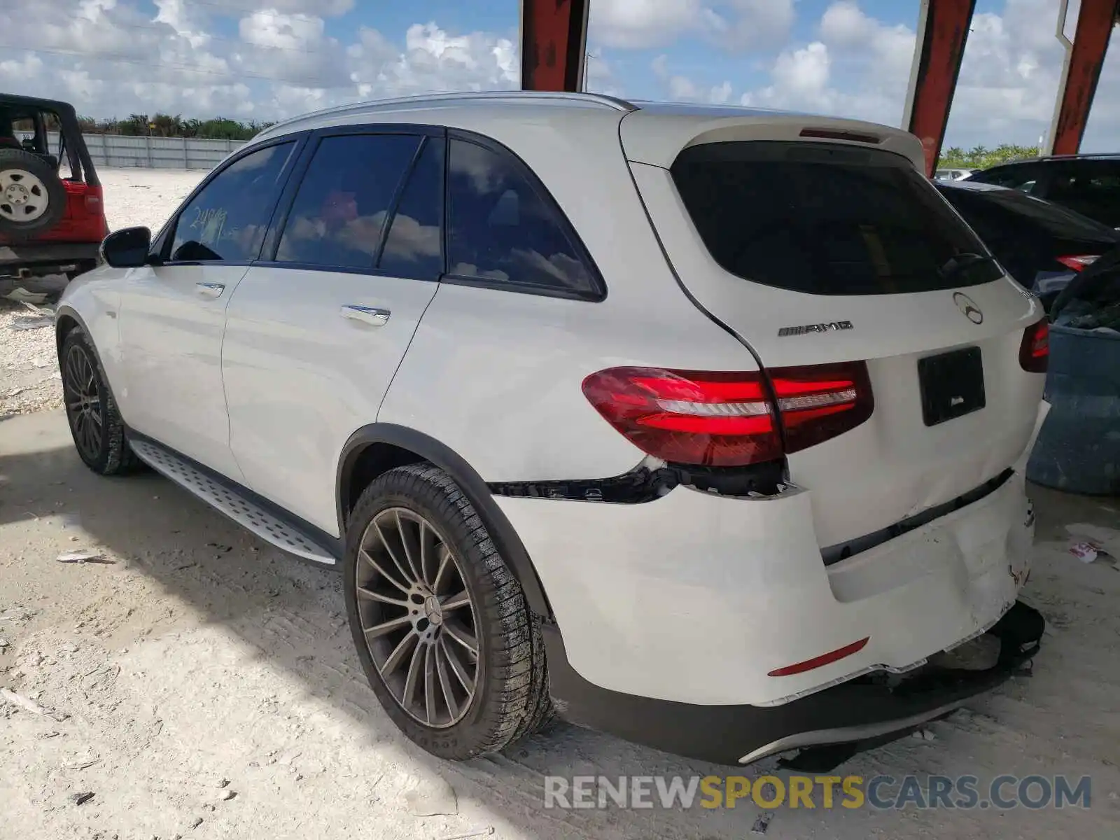 3 Photograph of a damaged car WDC0G6EB8KF484566 MERCEDES-BENZ GLC-CLASS 2019