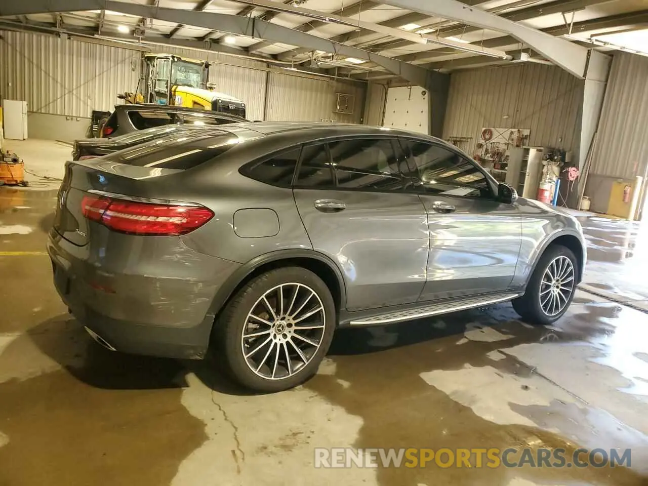 3 Photograph of a damaged car WDC0J4KB0KF579312 MERCEDES-BENZ GLC-CLASS 2019