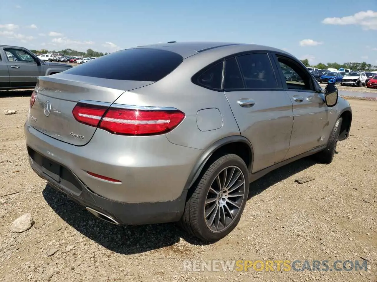3 Photograph of a damaged car WDC0J4KB2KF569428 MERCEDES-BENZ GLC-CLASS 2019