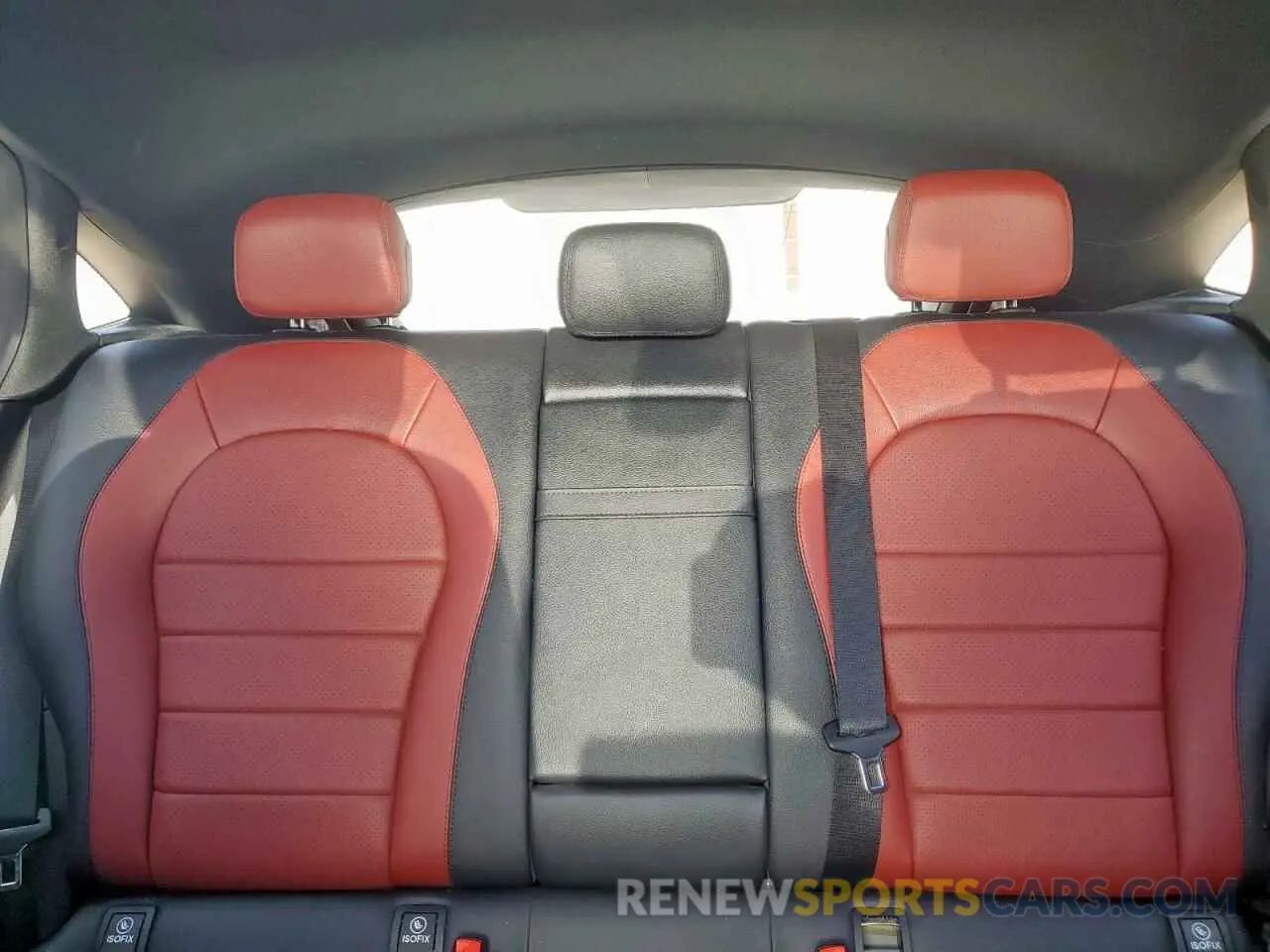 10 Photograph of a damaged car WDC0J4KB2KF606042 MERCEDES-BENZ GLC-CLASS 2019