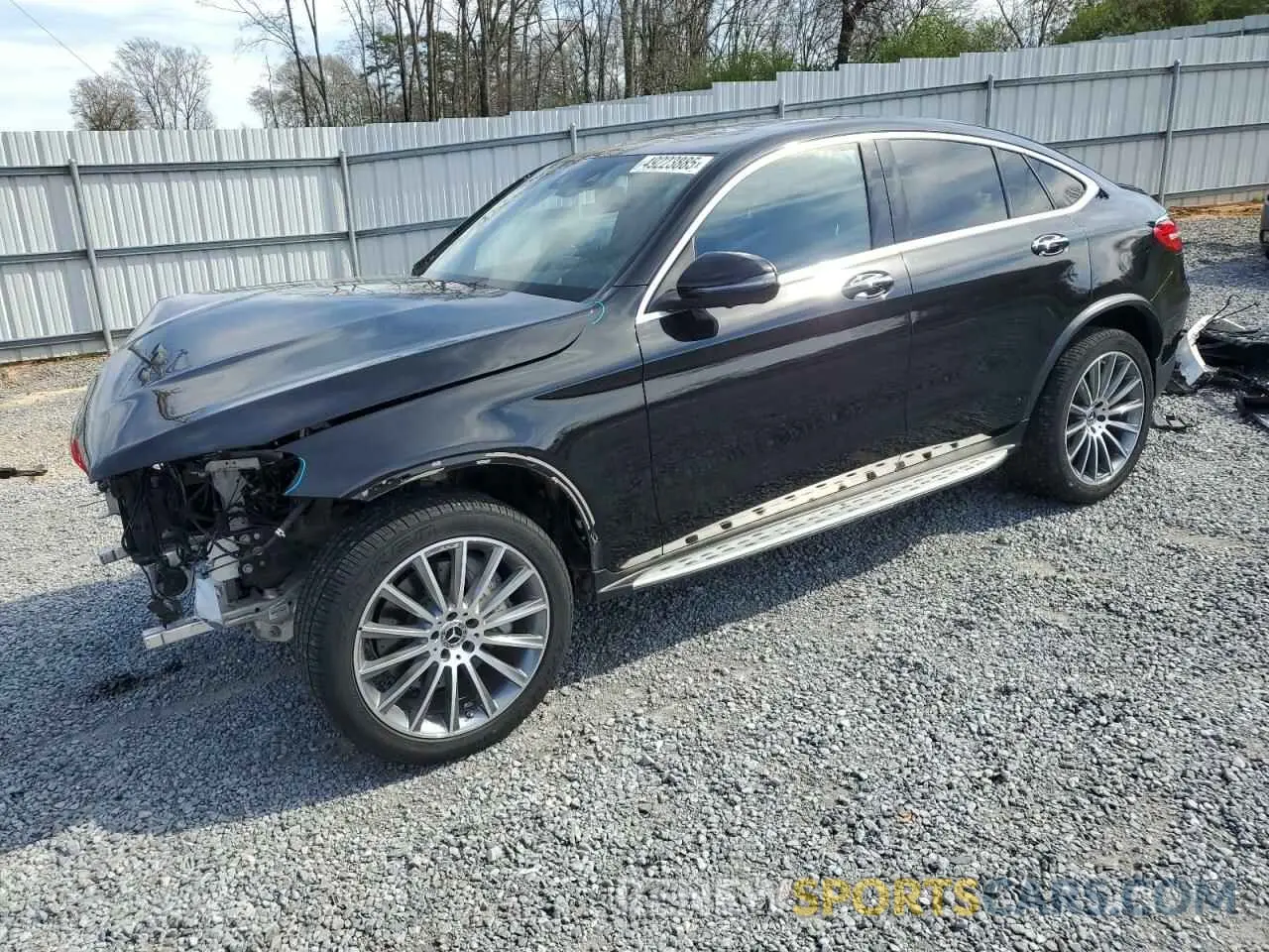 1 Photograph of a damaged car WDC0J4KB8KF598819 MERCEDES-BENZ GLC-CLASS 2019