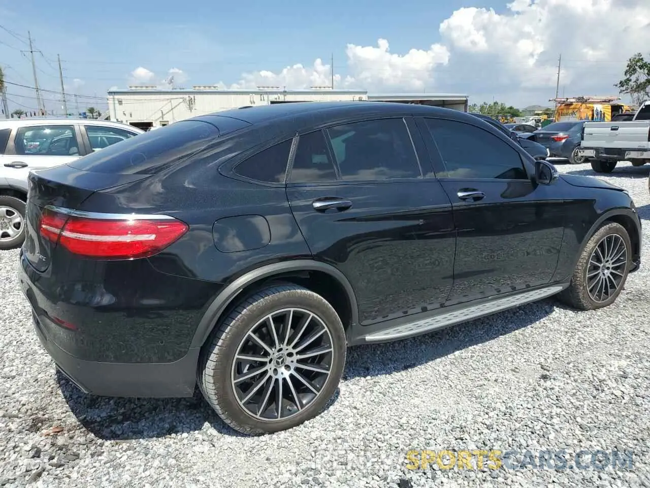 3 Photograph of a damaged car WDC0J4KB9KF544512 MERCEDES-BENZ GLC-CLASS 2019