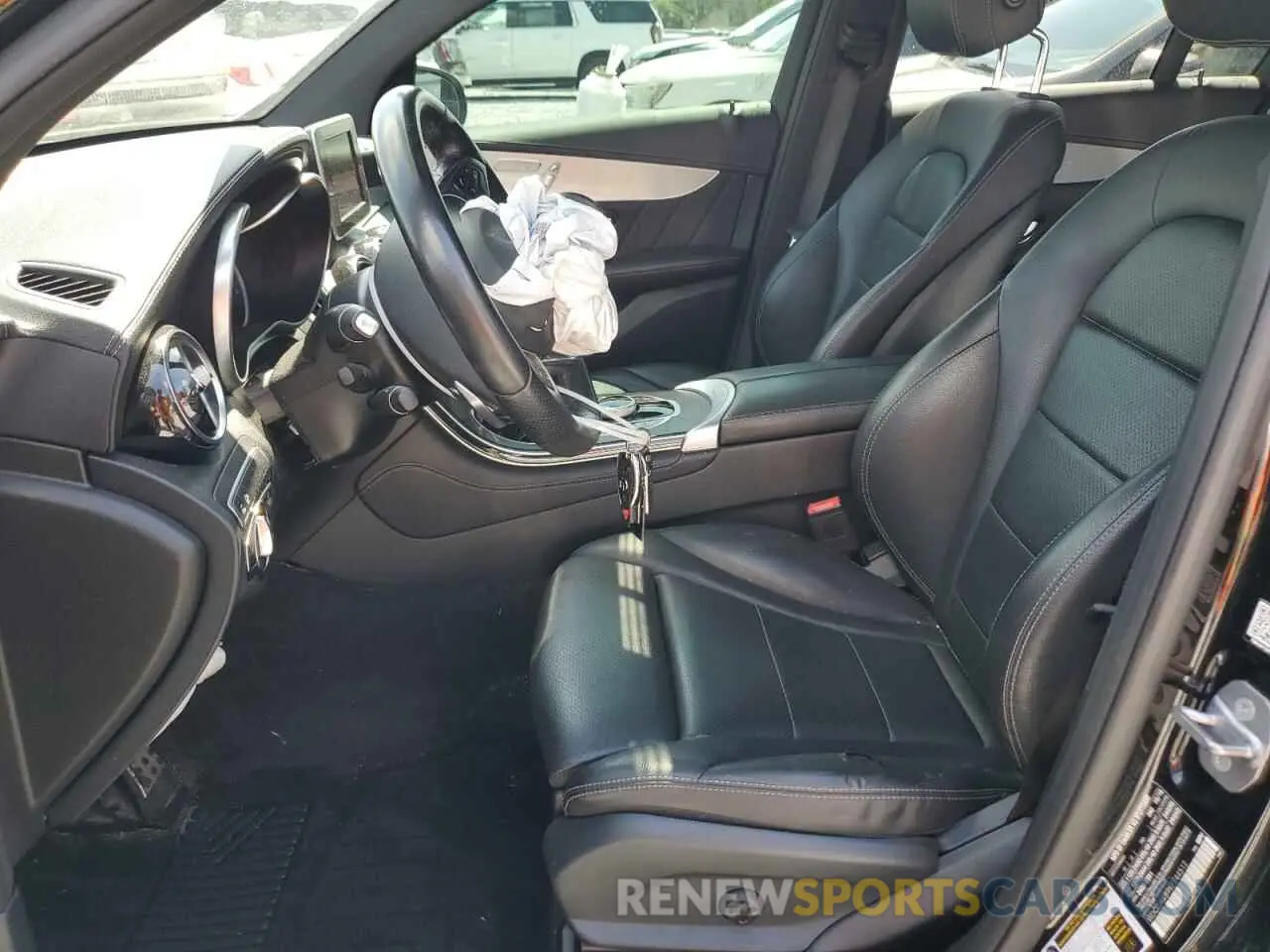 7 Photograph of a damaged car WDC0J4KB9KF544512 MERCEDES-BENZ GLC-CLASS 2019