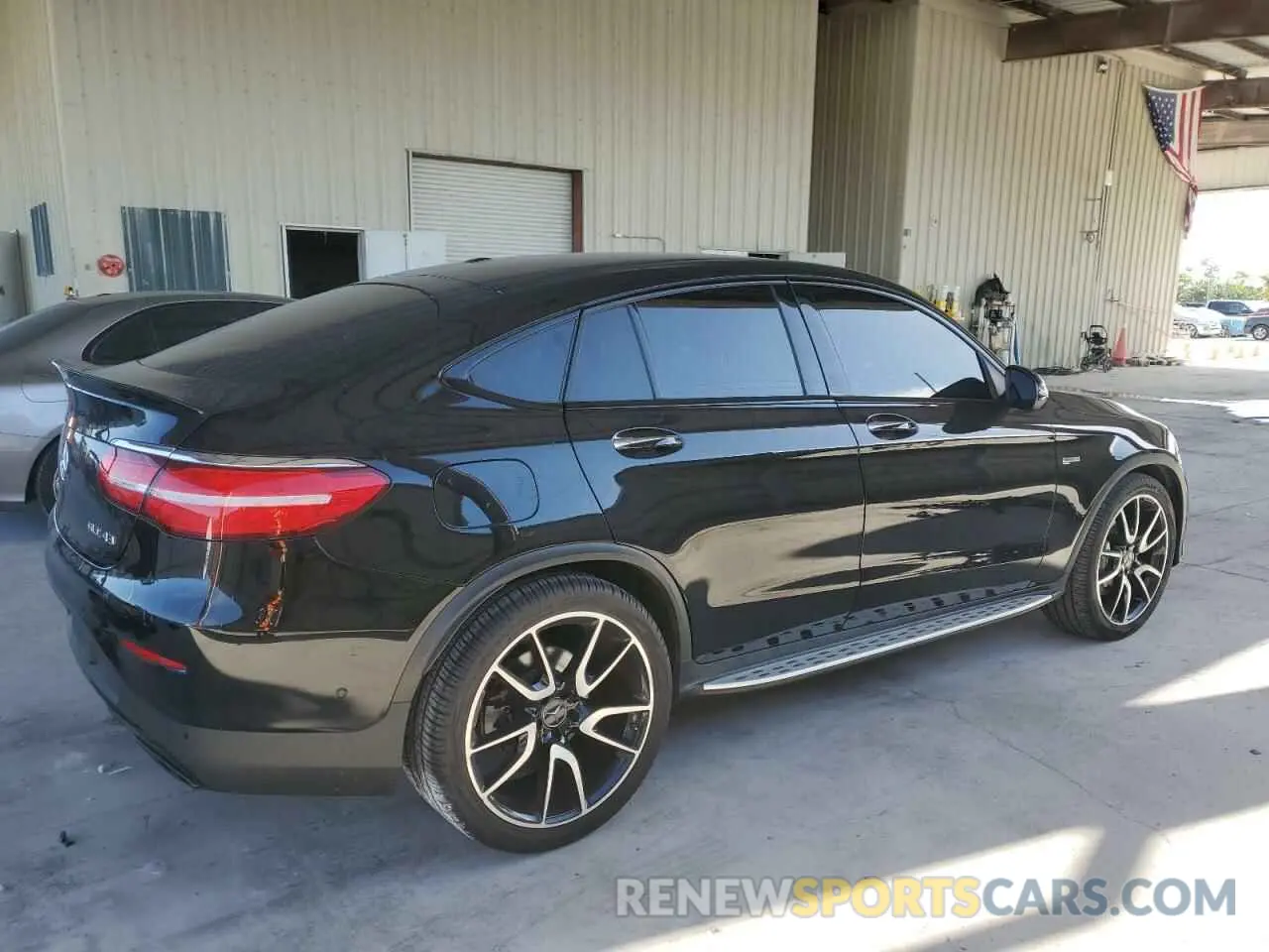 3 Photograph of a damaged car WDC0J6EB7KF499433 MERCEDES-BENZ GLC-CLASS 2019
