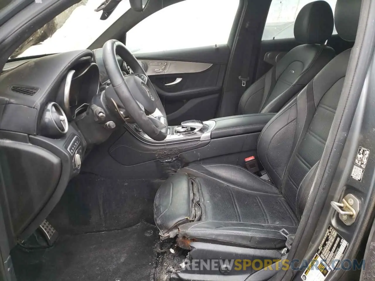 7 Photograph of a damaged car WDC0J8JB1KF552712 MERCEDES-BENZ GLC-CLASS 2019