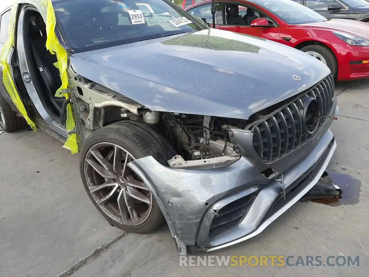 9 Photograph of a damaged car WDC0J8JBXKF564910 MERCEDES-BENZ GLC-CLASS 2019