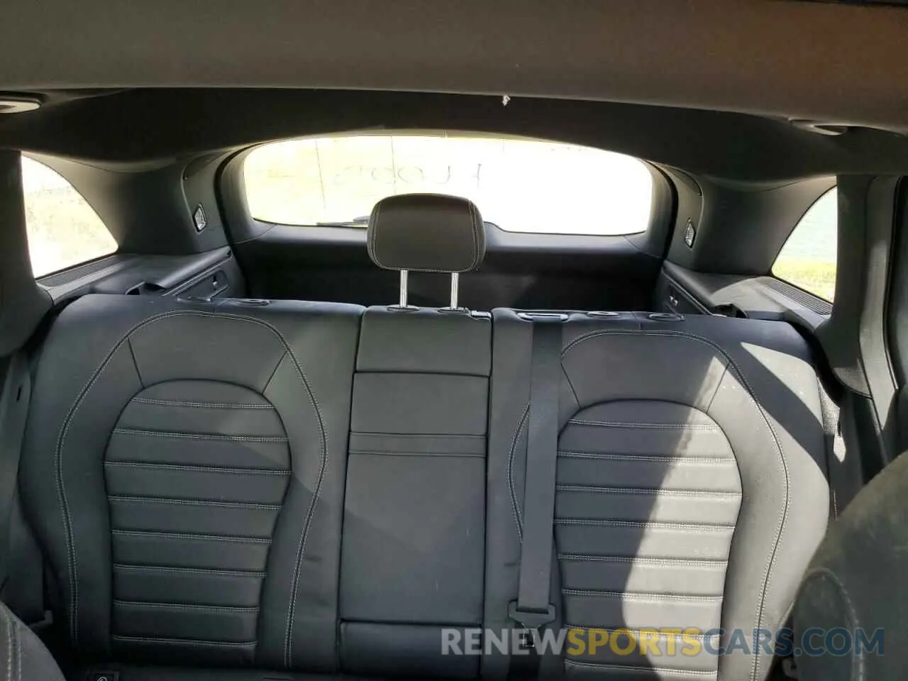 10 Photograph of a damaged car W1N0G6EB0LF801501 MERCEDES-BENZ GLC-CLASS 2020