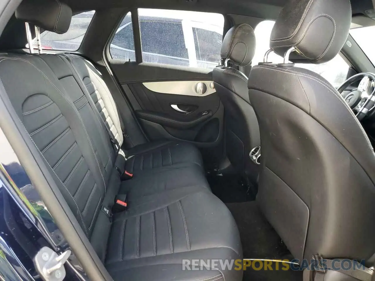11 Photograph of a damaged car W1N0G6EB0LF801501 MERCEDES-BENZ GLC-CLASS 2020