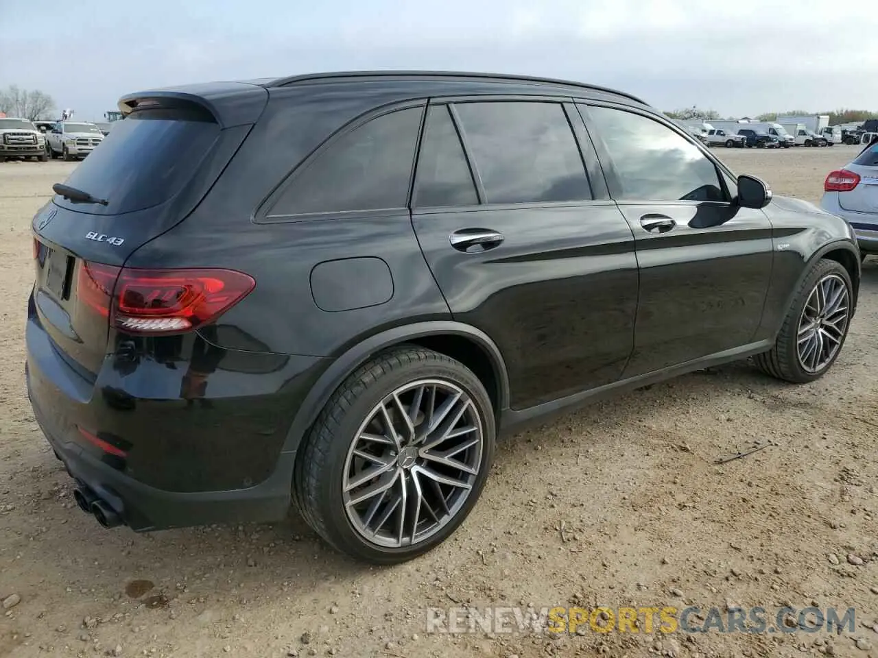 3 Photograph of a damaged car W1N0G6EB3LF769353 MERCEDES-BENZ GLC-CLASS 2020