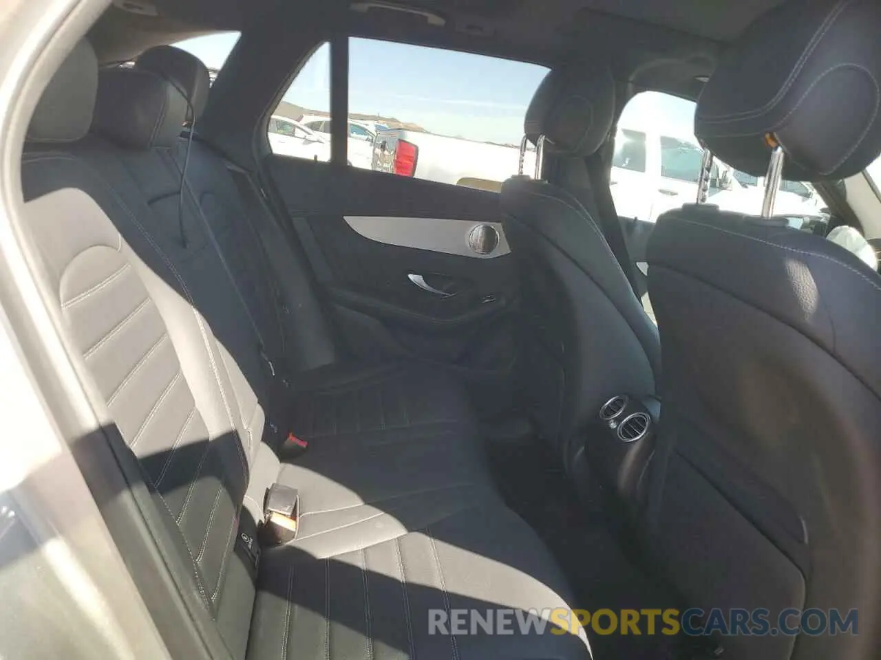 10 Photograph of a damaged car W1N0G6EB3LF814730 MERCEDES-BENZ GLC-CLASS 2020