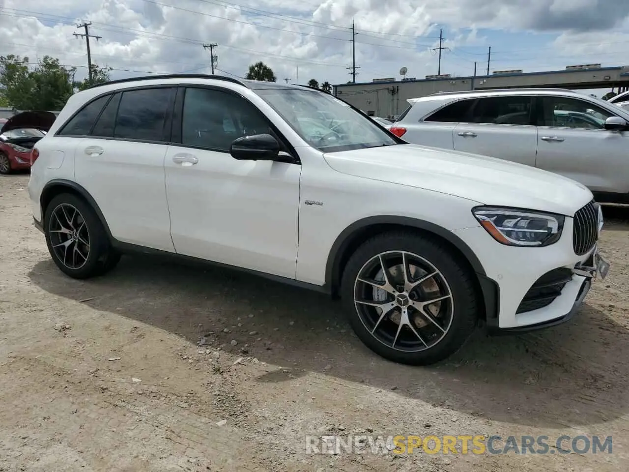4 Photograph of a damaged car W1N0G6EB7LF787290 MERCEDES-BENZ GLC-CLASS 2020