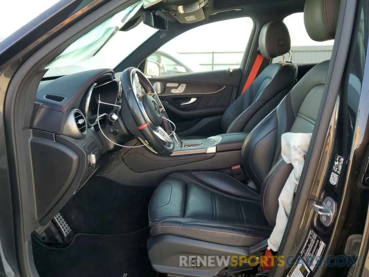 7 Photograph of a damaged car W1N0G6EB8LF792000 MERCEDES-BENZ GLC-CLASS 2020