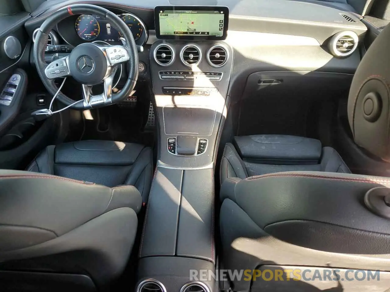 8 Photograph of a damaged car W1N0G6EB8LF792000 MERCEDES-BENZ GLC-CLASS 2020