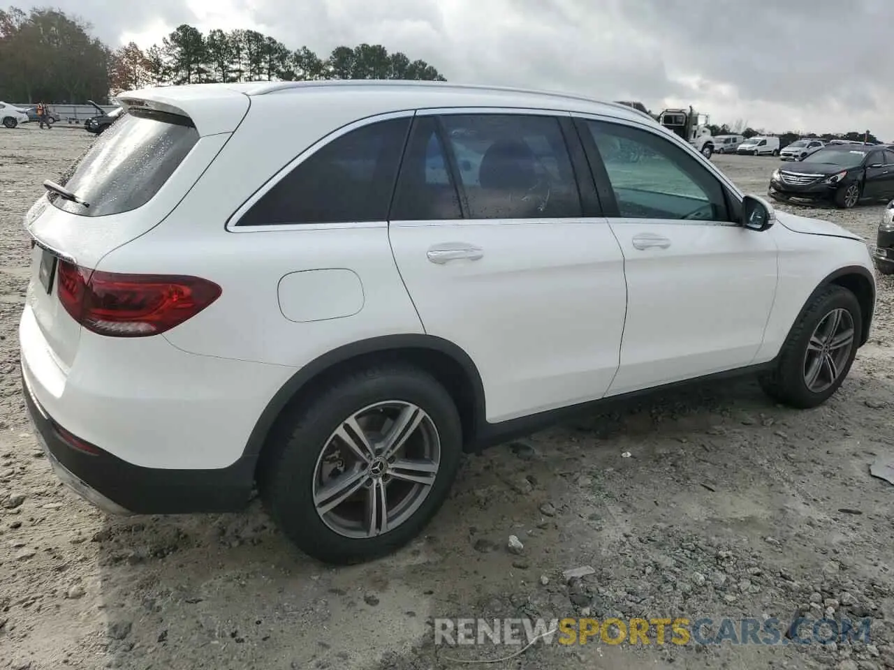 3 Photograph of a damaged car W1N0G8DB1LF855869 MERCEDES-BENZ GLC-CLASS 2020