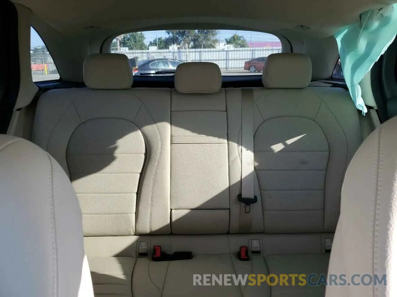 10 Photograph of a damaged car W1N0G8DB1LV262342 MERCEDES-BENZ GLC-CLASS 2020
