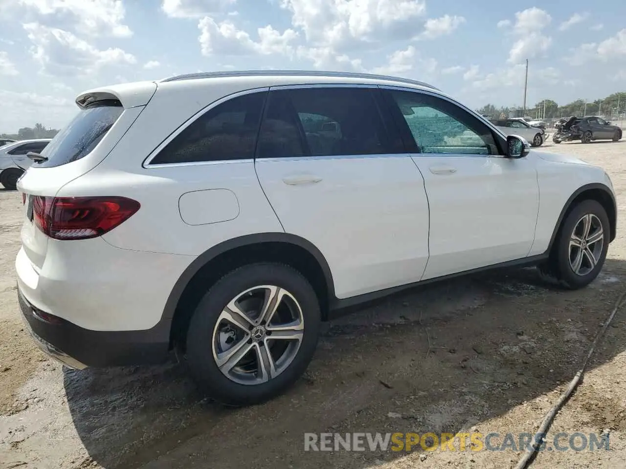 3 Photograph of a damaged car W1N0G8DB2LF776694 MERCEDES-BENZ GLC-CLASS 2020