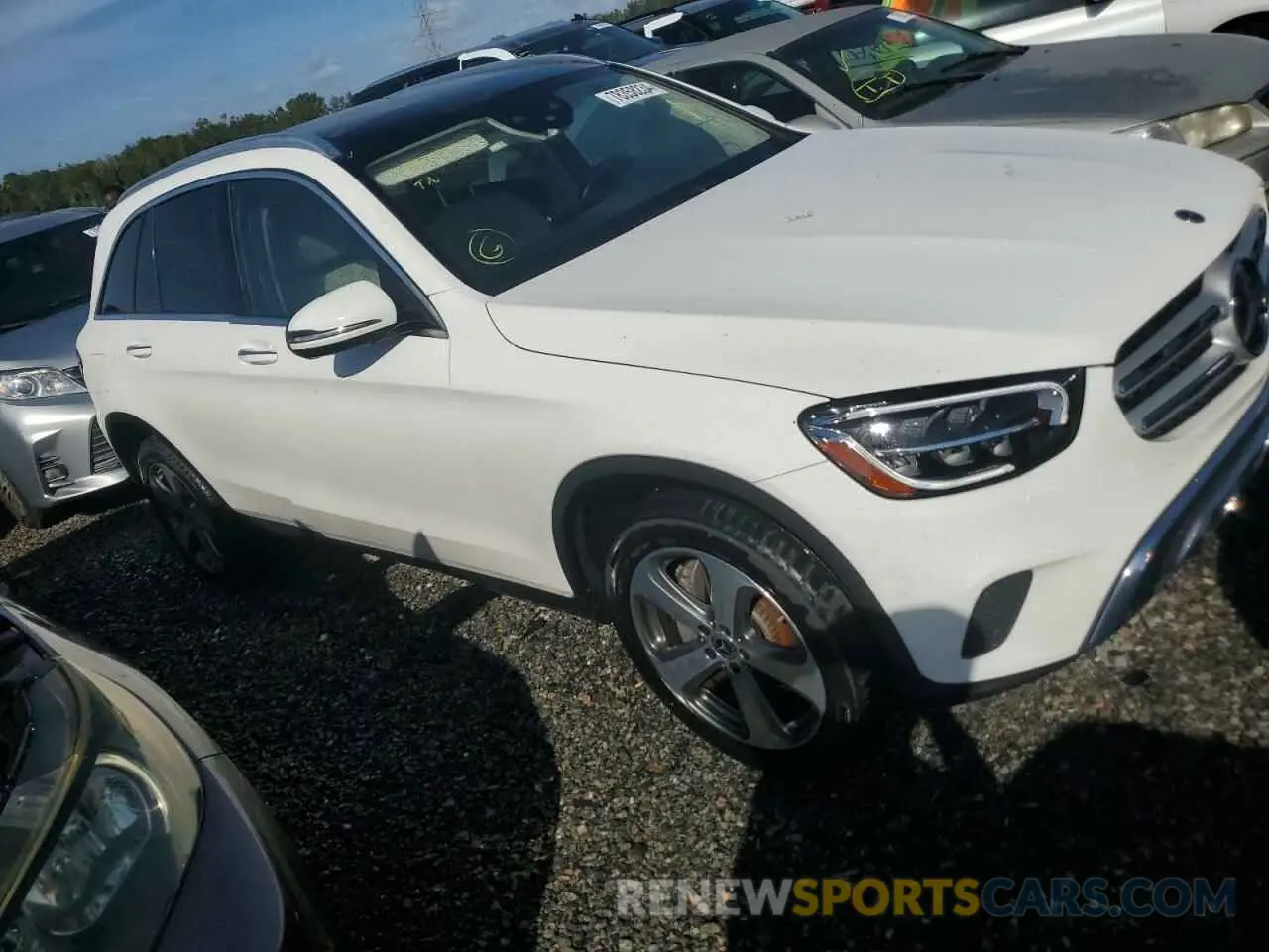 4 Photograph of a damaged car W1N0G8DB2LV260535 MERCEDES-BENZ GLC-CLASS 2020