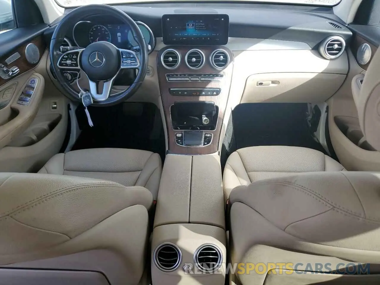 8 Photograph of a damaged car W1N0G8DB2LV260535 MERCEDES-BENZ GLC-CLASS 2020