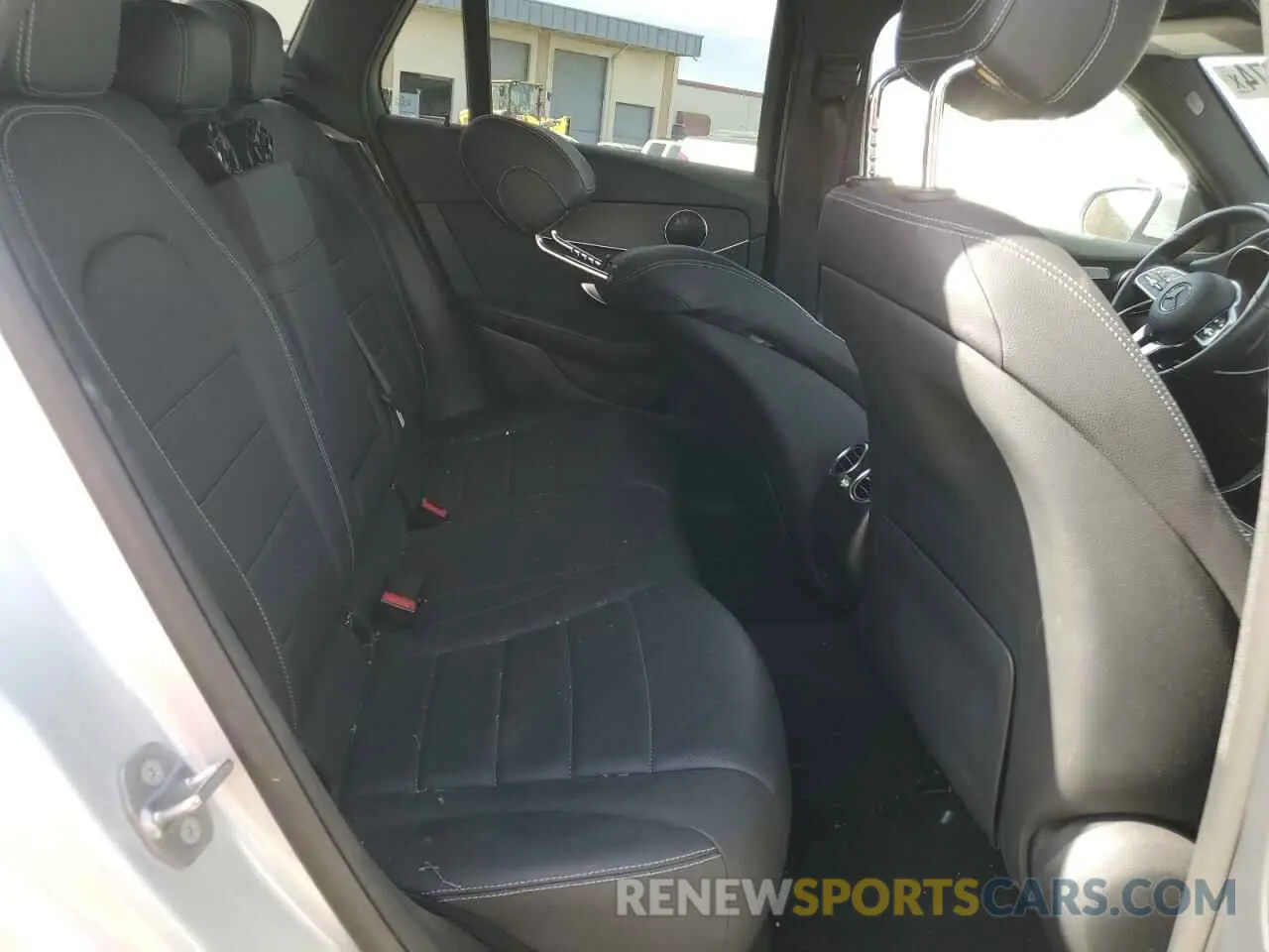10 Photograph of a damaged car W1N0G8DB3LF782715 MERCEDES-BENZ GLC-CLASS 2020